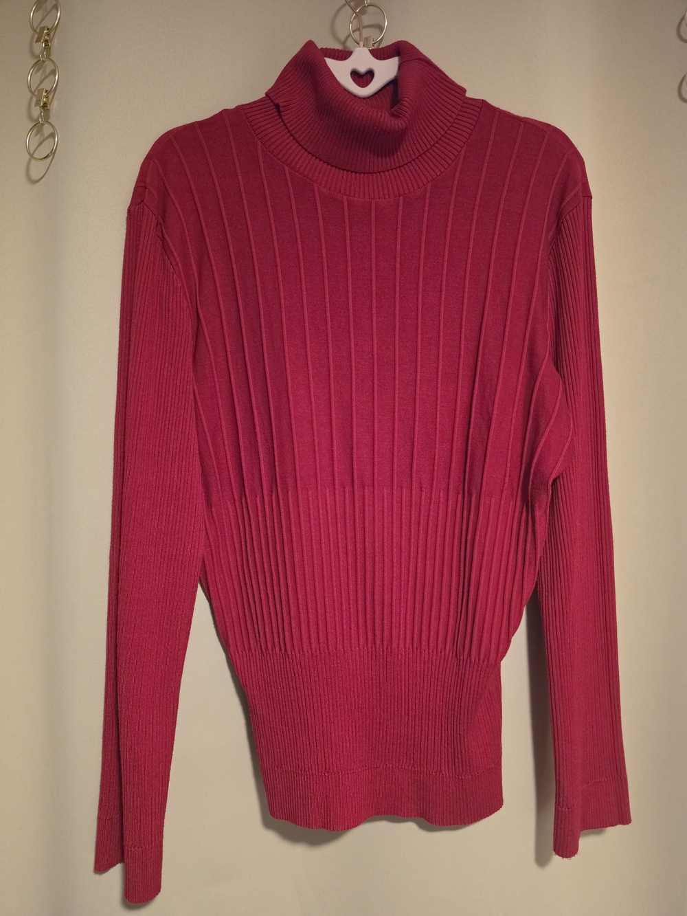 Alfani Fitted Ribbed Turtleneck Sweater in Magenta